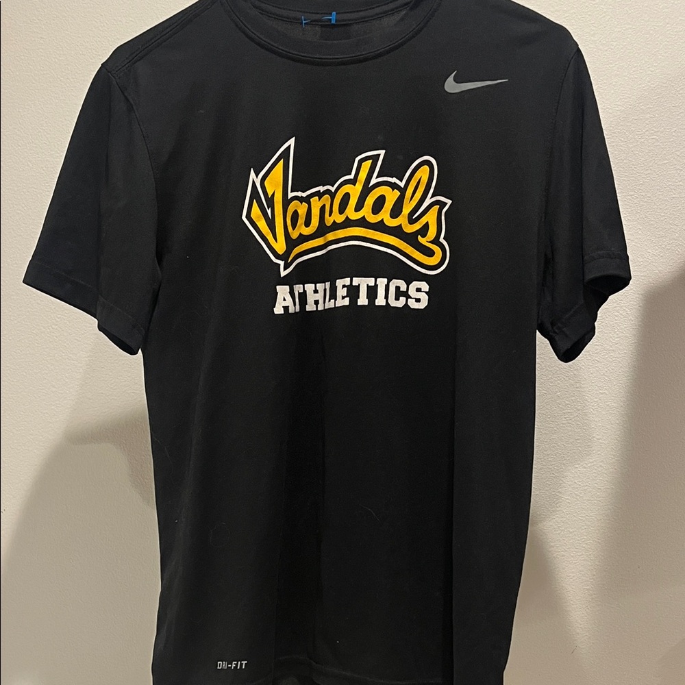 Nike Black and Yellow Vandals Athletics Men's Tee